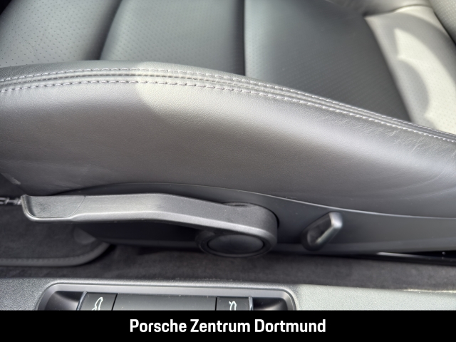 Porsche Boxster 718 Sport Chrono Paket Rückfahrkamera