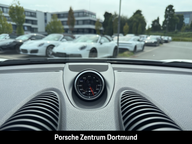 Porsche Boxster 718 Sport Chrono Paket Rückfahrkamera