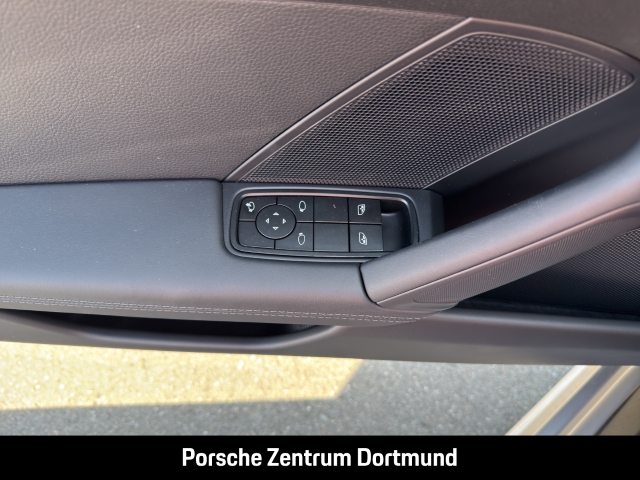 Porsche 992 911 Carrera S HA-Lenkung Sportabgas BOSE