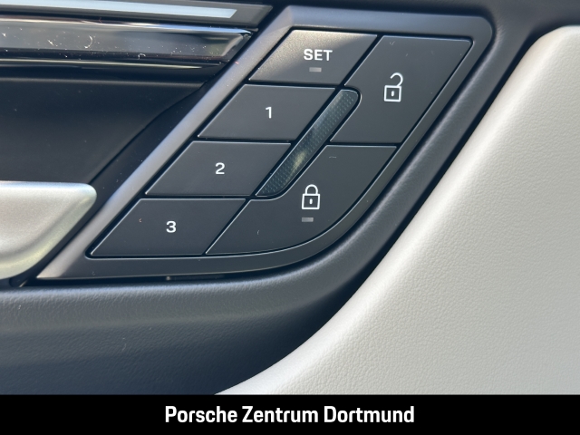 Porsche Macan 4S BOSE Panorama Surround-View LED-Matrix