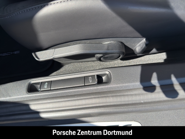 Porsche Cayman 718 GTS 4 Sportabgas Rückfahrkamera BOSE