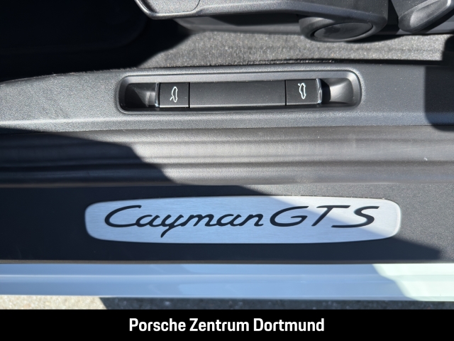 Porsche Cayman 718 GTS 4 Sportabgas Rückfahrkamera BOSE