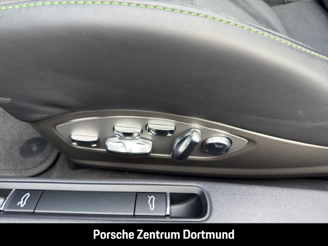 Porsche 718 Spyder BOSE Sport Chrono Paket LED