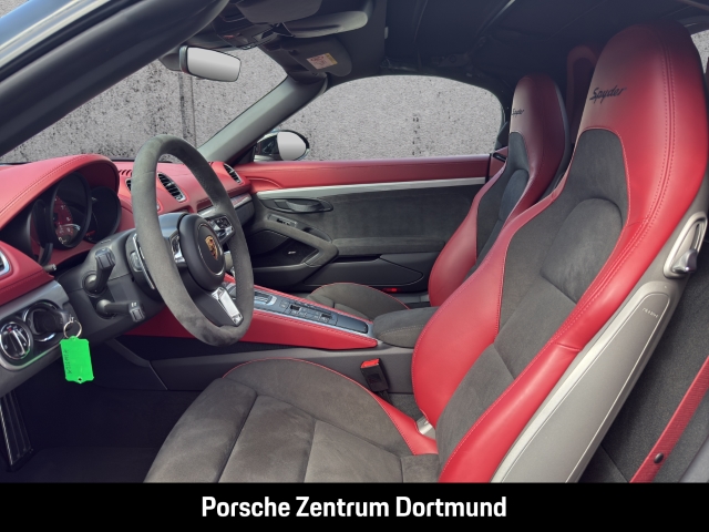 Porsche 718 Spyder Sportabgas Verdeck-Rot BOSE 5.767 km