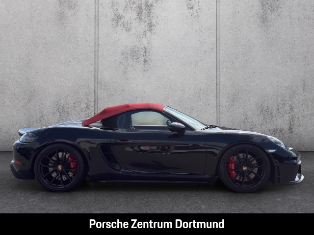 Porsche 718 Spyder Sportabgas Verdeck-Rot BOSE 5.767 km