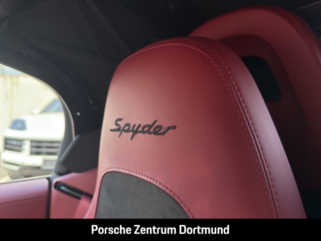 Porsche 718 Spyder Sportabgas Verdeck-Rot BOSE 5.767 km