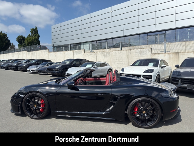 Porsche 718 Spyder Sportabgas Verdeck-Rot BOSE 5.767 km
