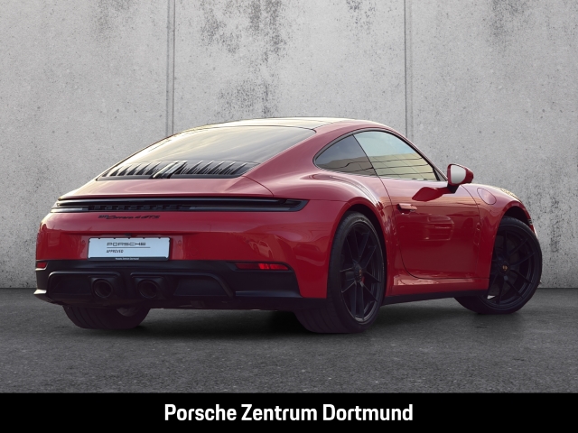 Porsche 992 911 Carrera 4 GTS BOSE Sportabgas HA-Lenkung