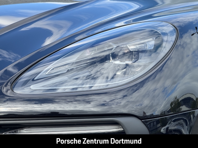 Porsche Macan GTS Sportabgas Luftfederung Surround-View