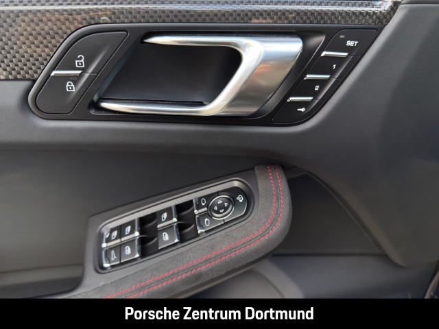 Porsche Macan GTS Sportabgas Luftfederung Surround-View