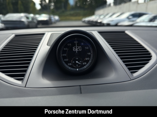 Porsche Macan GTS Sportabgas Luftfederung Surround-View