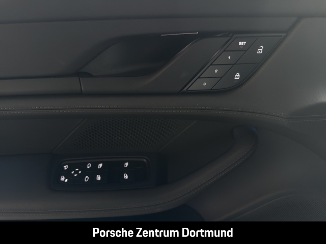 Porsche Taycan 4S Cross Turismo BOSE 21-Zoll Rückfahrkamera