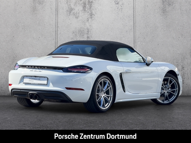 Porsche Boxster 718 Sportabgas Abstandstempomat 20-Zoll