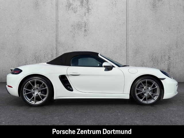Porsche Boxster 718 Sportabgas Abstandstempomat 20-Zoll