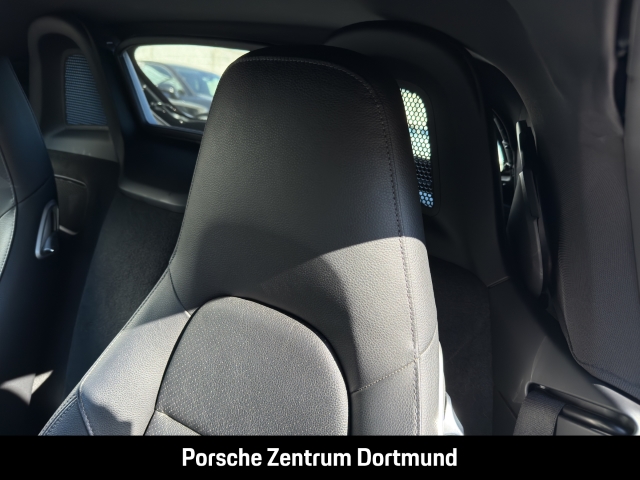 Porsche Boxster 718 Sportabgas Abstandstempomat 20-Zoll