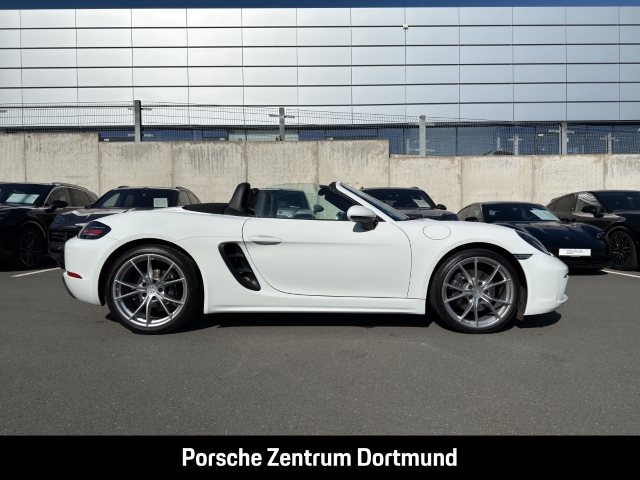 Porsche Boxster 718 Sportabgas Abstandstempomat 20-Zoll