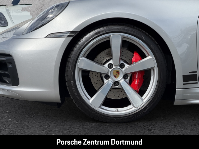 Porsche 992 911 Carrera 4S Cabriolet Hinterachslenkung