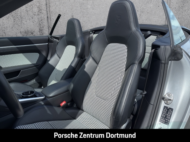 Porsche 992 911 Carrera 4S Cabriolet Hinterachslenkung