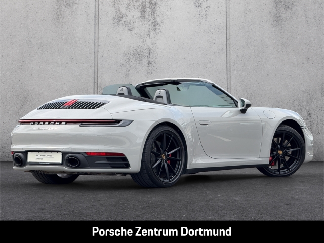 Porsche 992 911 Carrera 4S Cabriolet Sportabgas BOSE LED