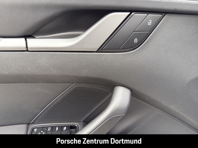 Porsche 992 911 Carrera 4S Cabriolet Sportabgas BOSE LED