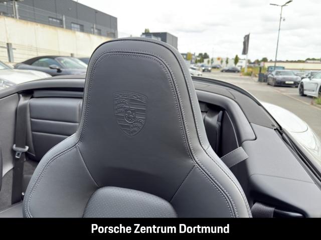 Porsche 992 911 Carrera 4S Cabriolet Sportabgas BOSE LED