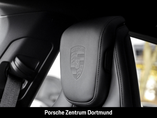 Porsche Taycan Sport Turismo BOSE Panorama LED-Matrix