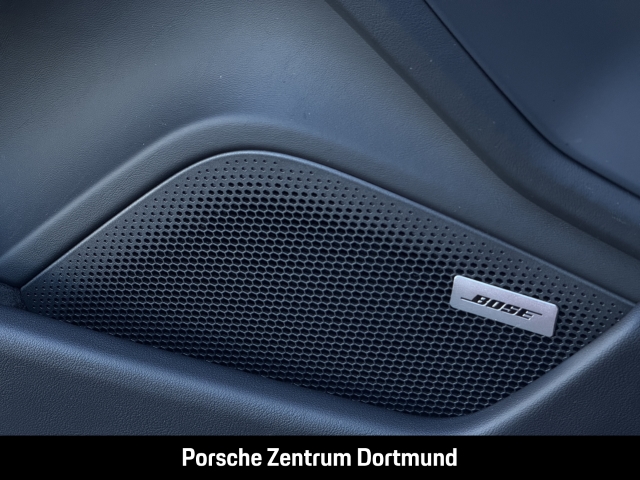 Porsche Taycan Sport Turismo BOSE Panorama LED-Matrix