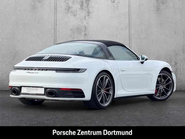 Porsche 992 911 Targa 4S Sportabgasanlage BOSE 21-Zoll
