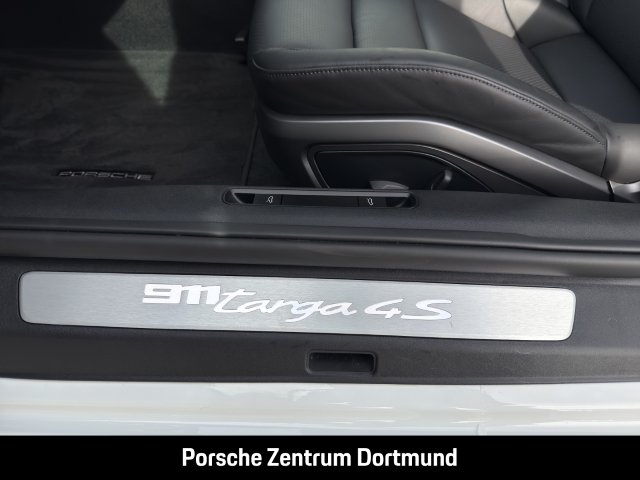 Porsche 992 911 Targa 4S Sportabgasanlage BOSE 21-Zoll