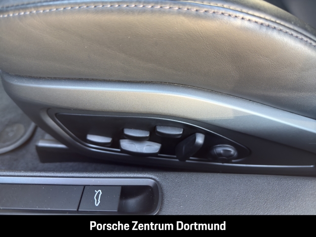 Porsche 992 911 Turbo S Cabriolet Burmester LED-Matrix