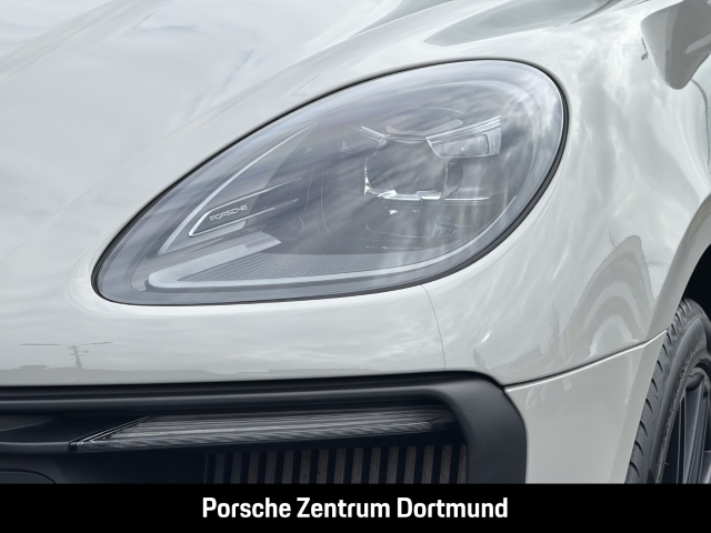 Porsche Macan GTS BOSE Luftfederung Rückfahrkamera LED