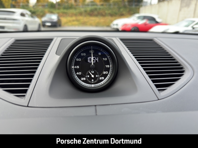 Porsche Macan GTS BOSE Luftfederung Rückfahrkamera LED