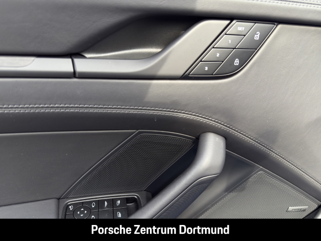 Porsche 992 911 Carrera GTS Cabrio InnoDrive LED-Matrix