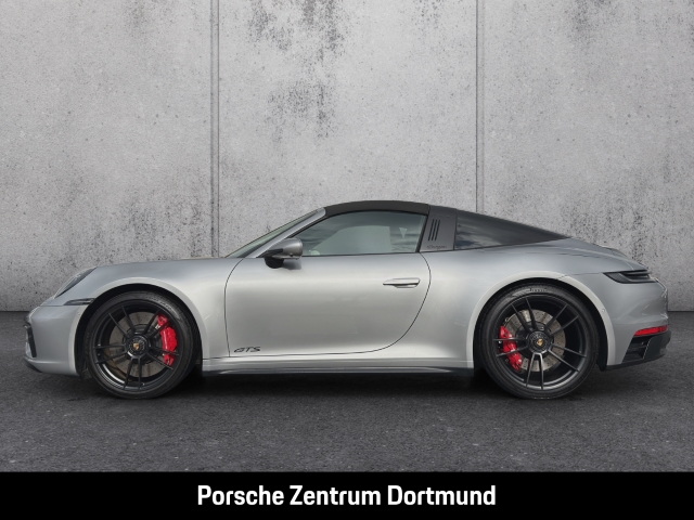 Porsche 992 911 Targa 4 GTS Burmester Nachtsicht LED