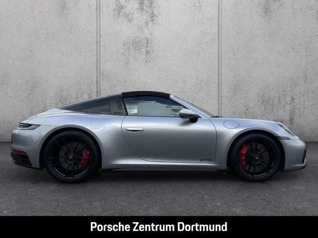 Porsche 992 911 Targa 4 GTS Burmester Nachtsicht LED