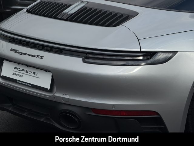 Porsche 992 911 Targa 4 GTS Burmester Nachtsicht LED
