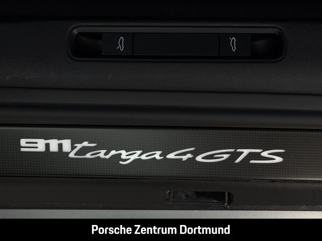 Porsche 992 911 Targa 4 GTS Burmester Nachtsicht LED
