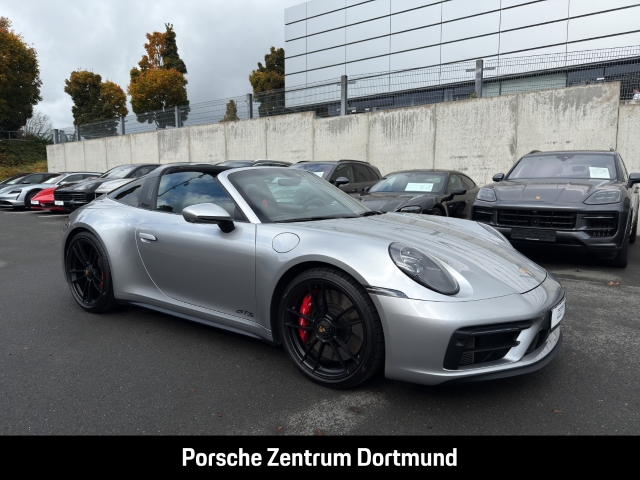 Porsche 992 911 Targa 4 GTS Burmester Nachtsicht LED