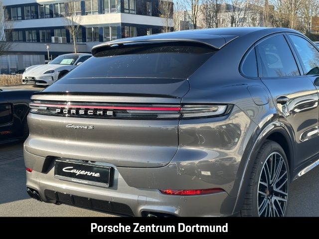 Porsche Cayenne S E-Hybrid Coupe Surround-View Panorama