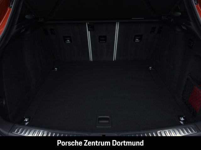 Porsche Macan GTS Abstandstempomat Sportabgas Panorama
