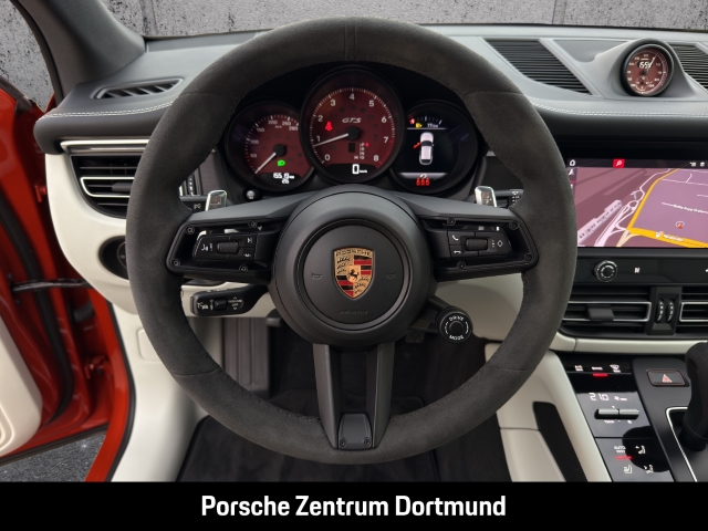 Porsche Macan GTS Abstandstempomat Sportabgas Panorama