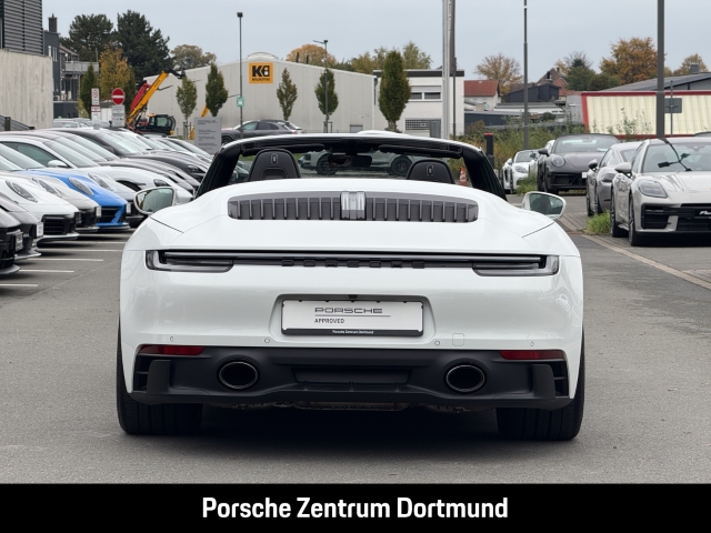 Porsche 992 911 Carrera GTS Cabriolet HA-Lenkung BOSE