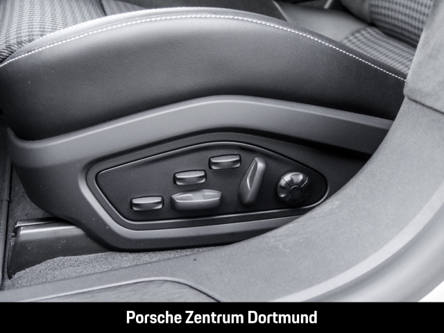 Porsche Taycan 4S Sport Turismo InnoDrive HA-Lenkung