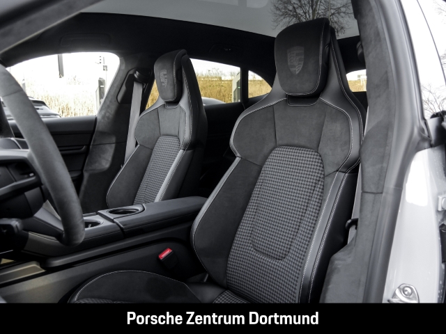 Porsche Taycan 4S Sport Turismo InnoDrive HA-Lenkung
