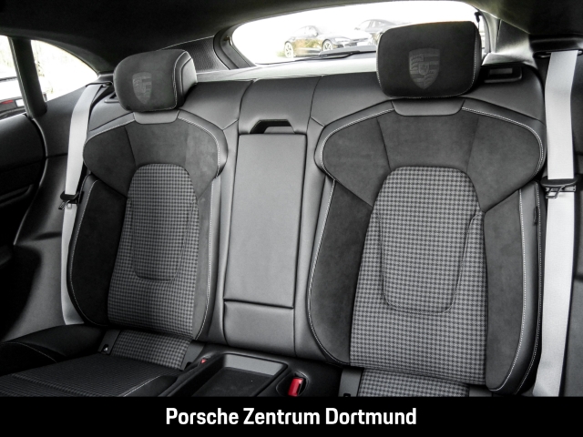 Porsche Taycan 4S Sport Turismo InnoDrive HA-Lenkung
