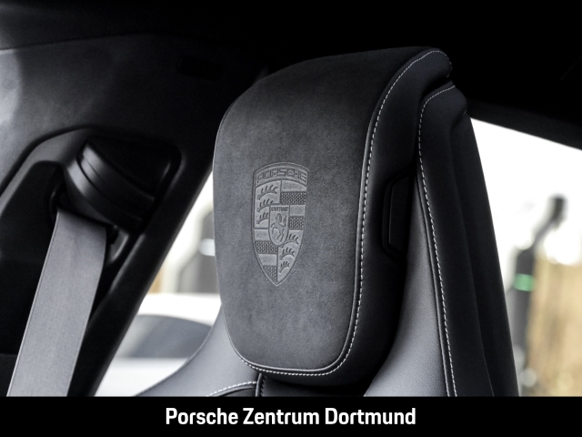 Porsche Taycan 4S Sport Turismo InnoDrive HA-Lenkung