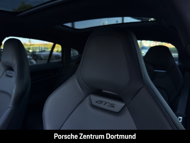 Porsche  Panamera GTS HA-Lenkung InnoDrive Head-Up LED