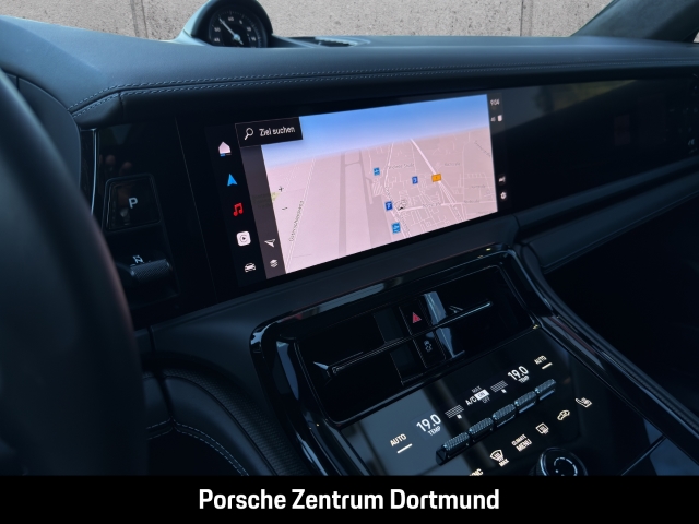 Porsche  Panamera GTS HA-Lenkung InnoDrive Head-Up LED