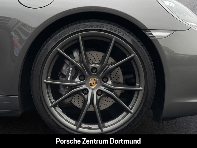 Porsche 991 911 Carrera 4 BOSE 20-Zoll Sitzheizung PDLS