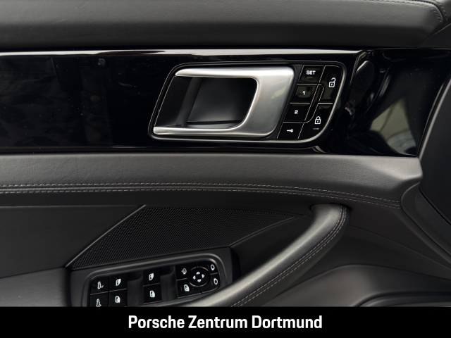 Porsche Panamera 4 Sport Turismo Soft-Close Sportabgas